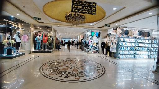 عکس بازار بزرگ فردوسی دو