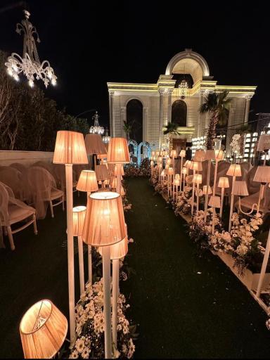 عکس عمارت آمور