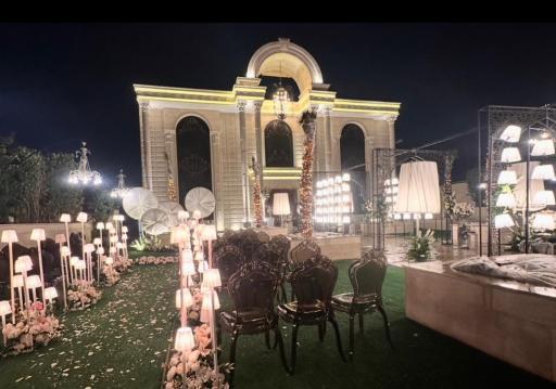عکس عمارت آمور