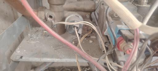 عکس تعمیرات تخصصی پکیج، شوفاژ دیواری، و کولرگازی و اسپیلت اکسکو