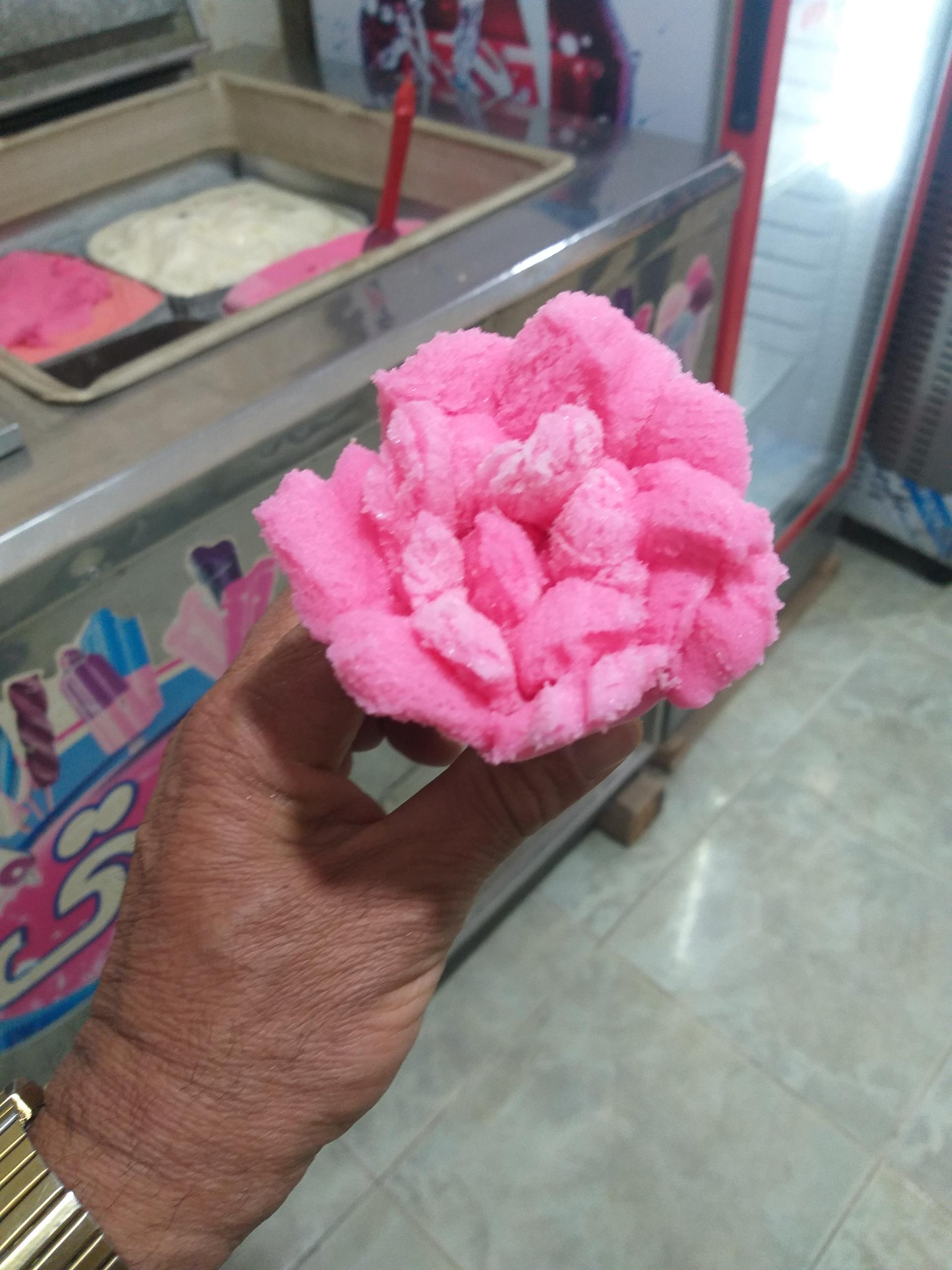 عکس تولیدی بستنی عبدالهی