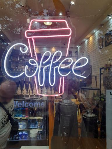 عکس کافه قهوه نارا