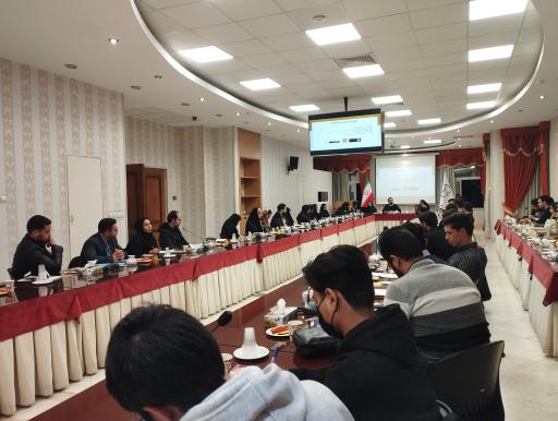 سالن همایش دکتر کاظمی آشتیانی 