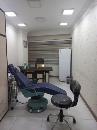 عکس مطب دکتر بهارک ثابت