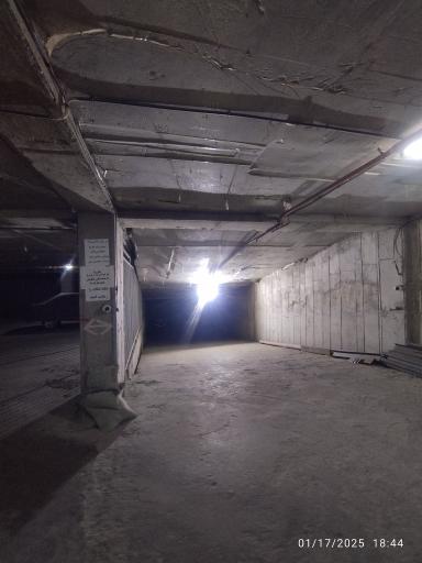 عکس پارکینگ سرپوشیده ولایت