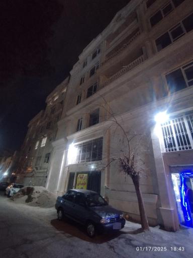 پارکینگ سرپوشیده ولایت