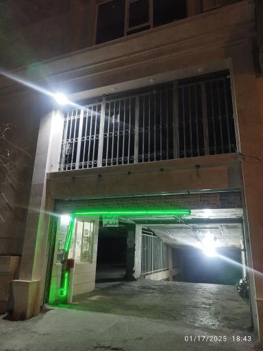 عکس پارکینگ سرپوشیده ولایت