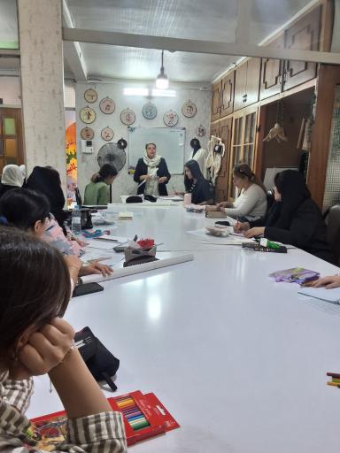 آموزشگاه  کیمیای دانش