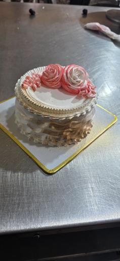 عکس شیرینی فروشی بیتا