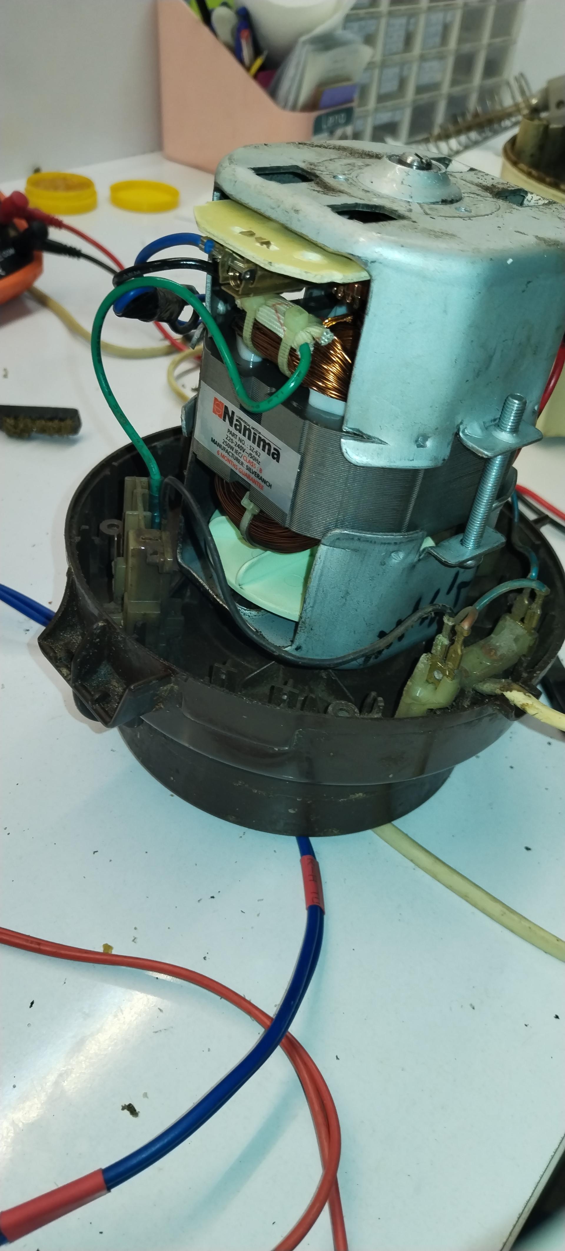 عکس تعمیرات لوازم خانگی عبدالمالکی