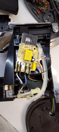 عکس تعمیرات لوازم خانگی عبدالمالکی