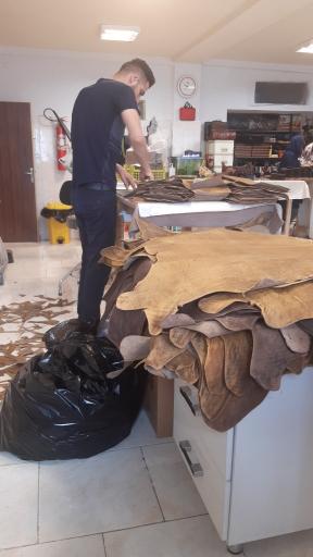 عکس کارخانه چرم بیران