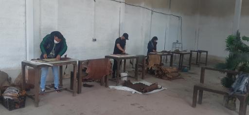 عکس کارخانه چرم بیران