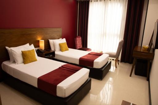 عکس هتل ستیا