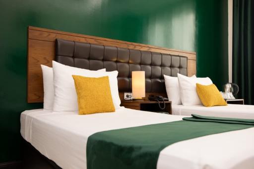 عکس هتل ستیا