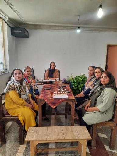 عکس کارخانه چرم بیران