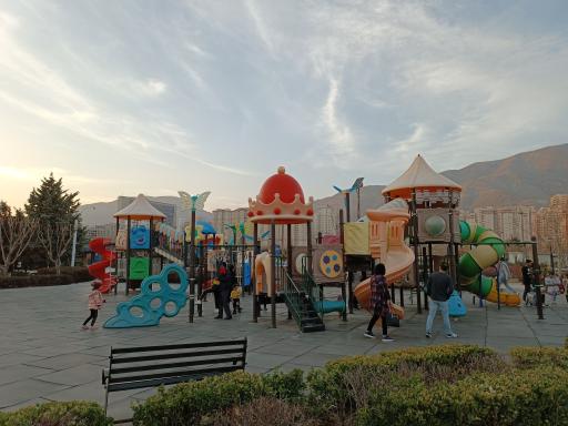 عکس محل بازی کودکان