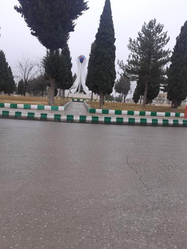 عکس میدان امام خمینی هرسین