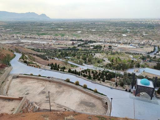 عکس نور شهدا (بقعه شهدای گمنام)