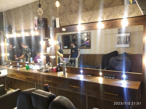 عکس آرایشگاه سامان