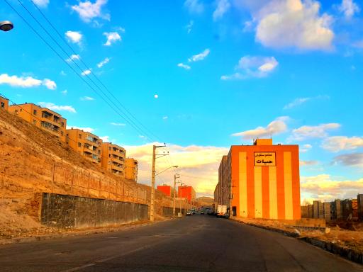 عکس مجتمع مسکونی حیات