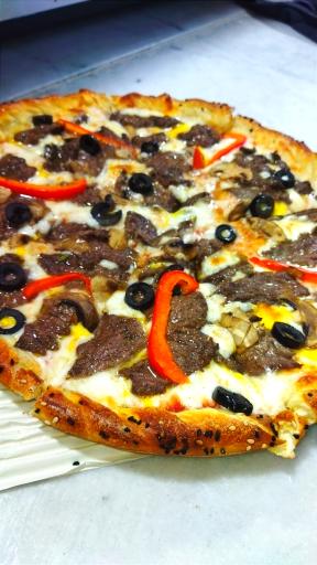 عکس پیتزا لند