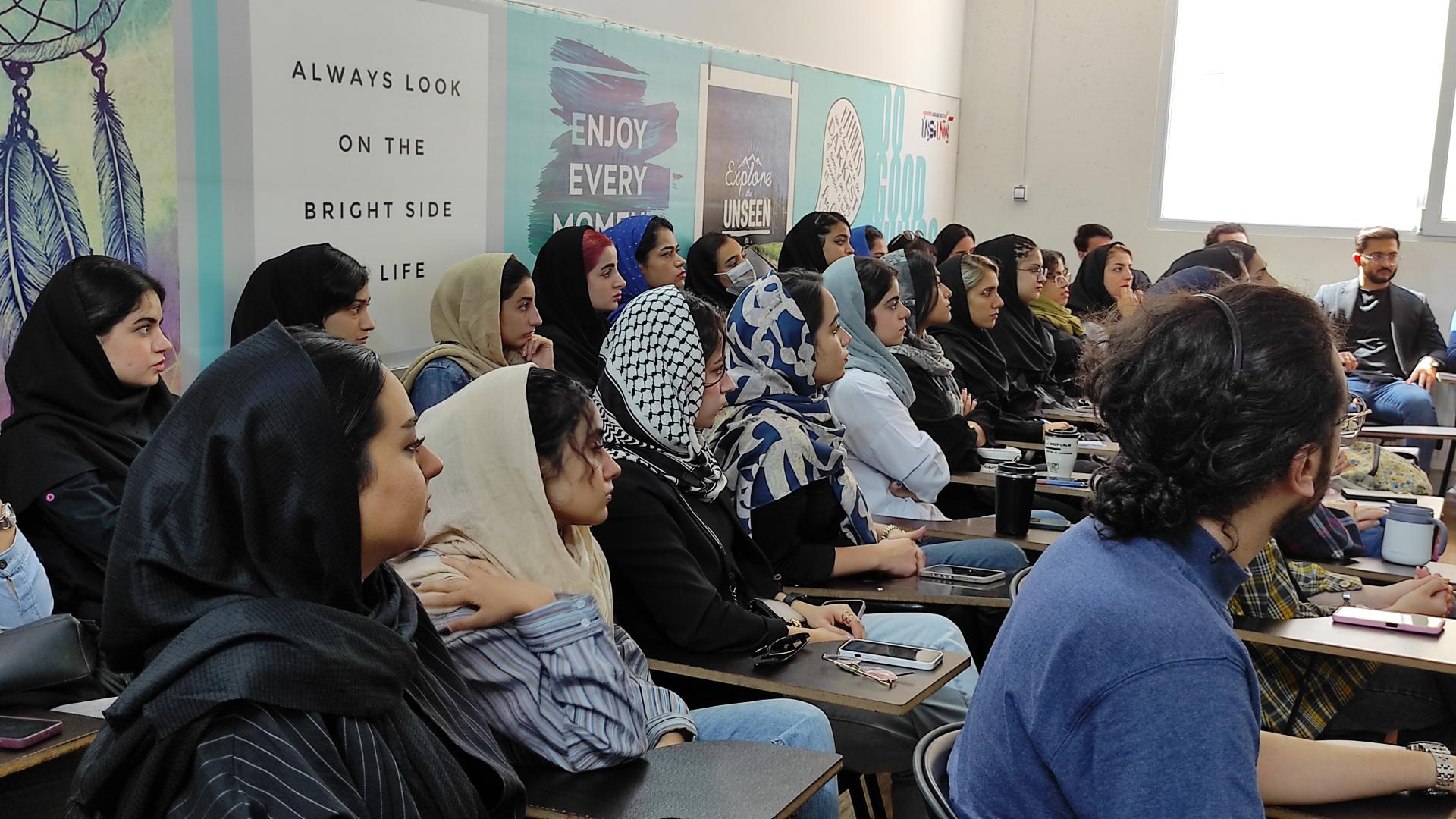 عکس آموزشگاه زبان کیش نوین شعبه سرافرازان