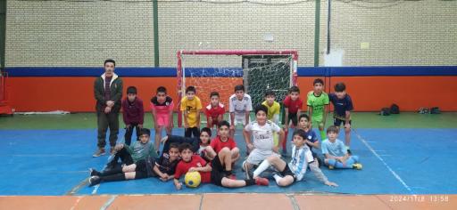 عکس سالن فوتسال رحمان