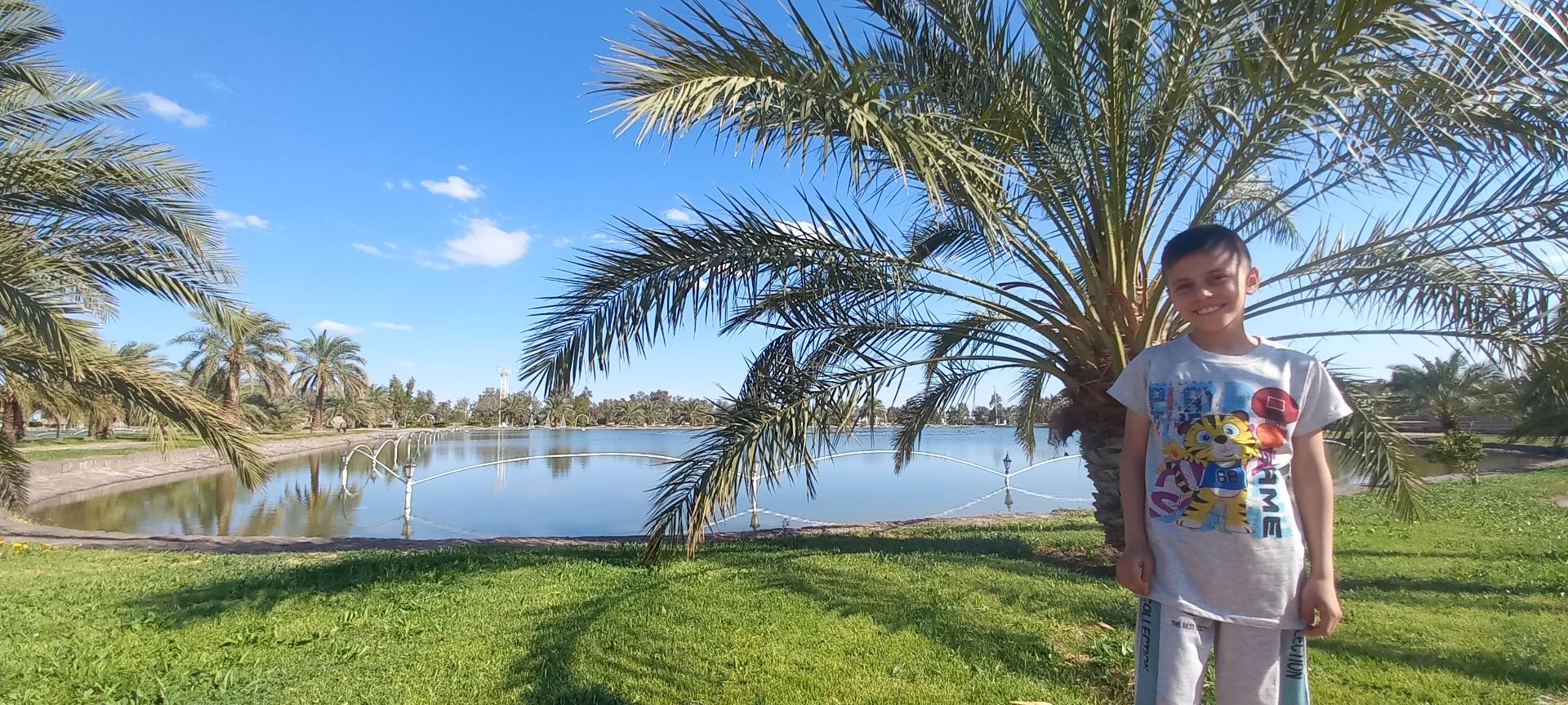 عکس دریاچه مصنوعی