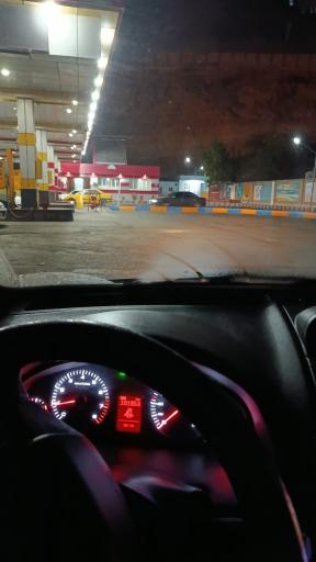 عکس پمپ بنزین