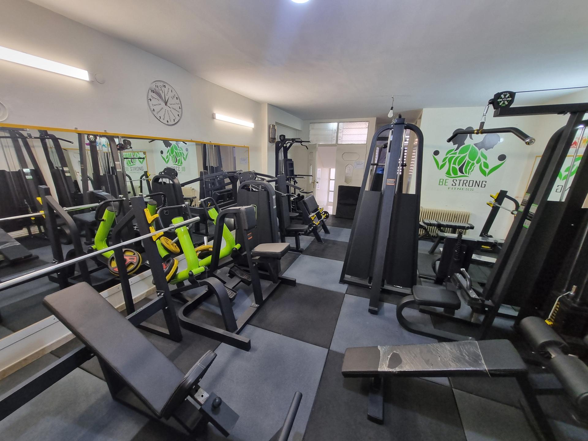 عکس باشگاه ورزشی فارمیس