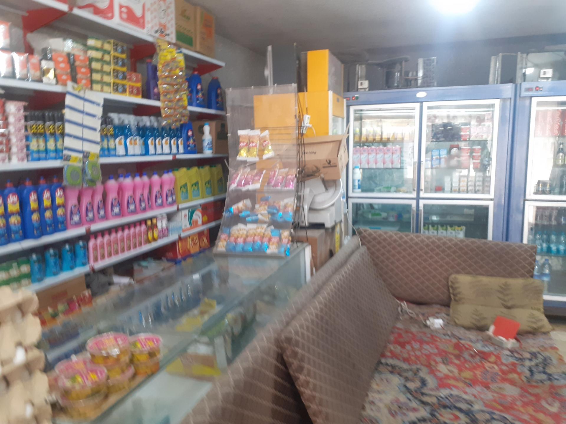 عکس سوپرمارکت گلها