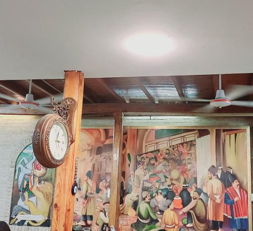 عکس رستوران باغچه