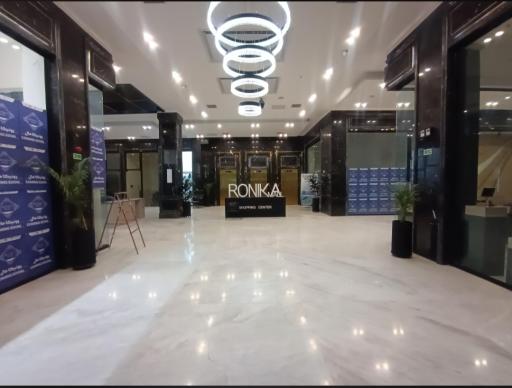 عکس مجتمع تجاری رونیکا مال