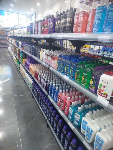 عکس فروشگاه قدیمی نعمت آباد