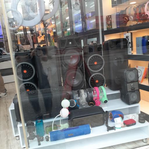 عکس موبایل بهزاد