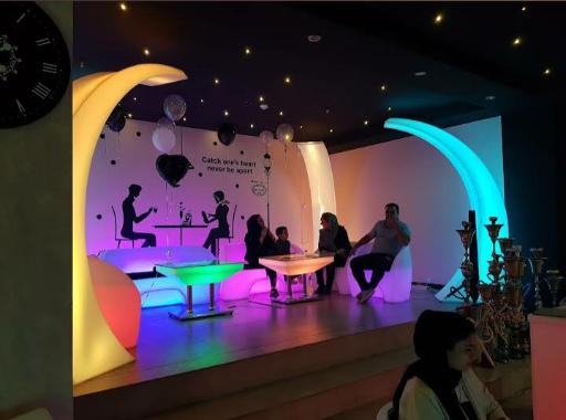 عکس کافه لاون روف