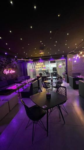 عکس کافه لاون روف