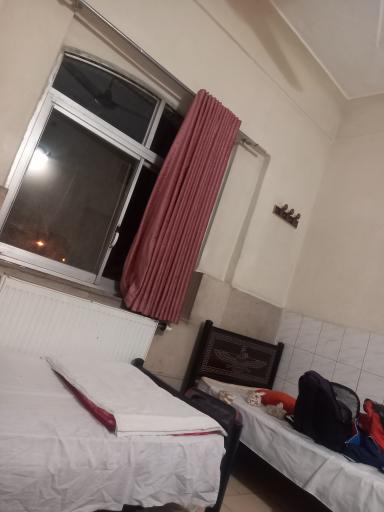 عکس مهمانپذیر جهان