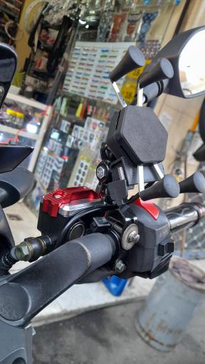 عکس تعمیرگاه و لوازم یدکی موتورسیکلت محمدی