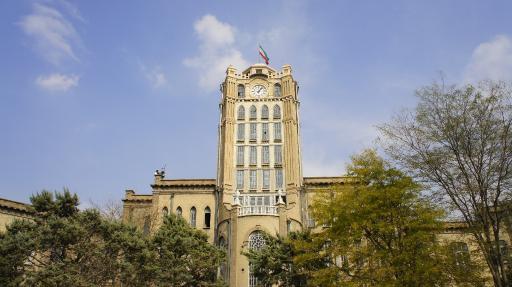 عکس کاخ موزه عمارت شهرداری (برج ساعت)