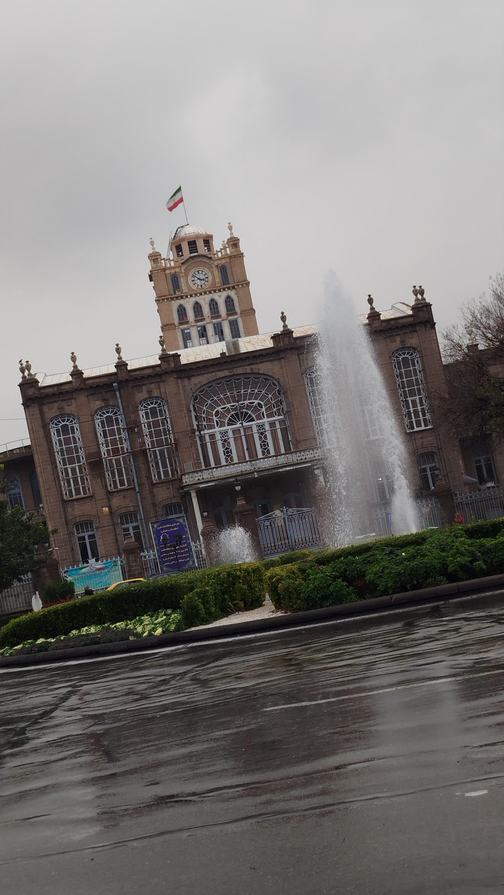 عکس کاخ موزه عمارت شهرداری (برج ساعت)