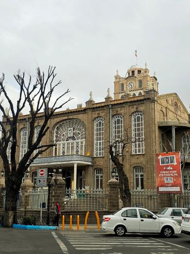 عکس کاخ موزه عمارت شهرداری (برج ساعت)