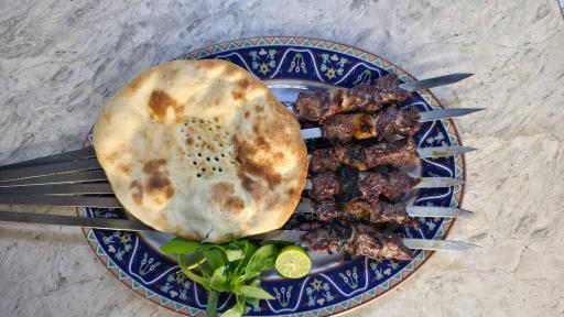 رستوران همشهری