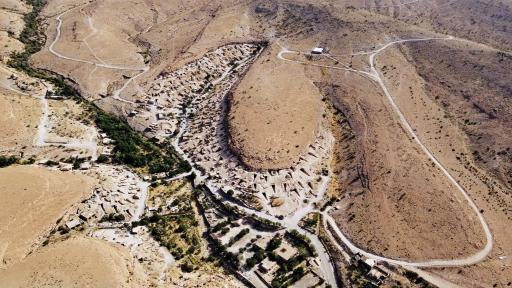 عکس شربت خانه و رستوران سنتی بن میمند