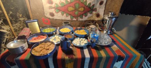 عکس شربت خانه و رستوران سنتی بن میمند