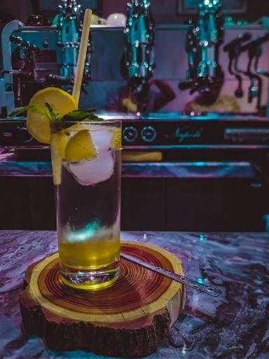 عکس کافه قهوه کازن