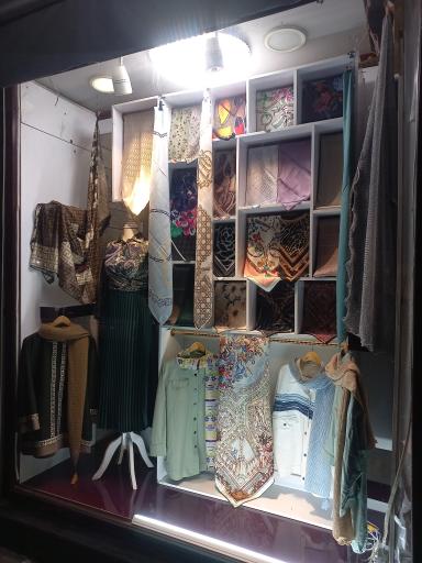 عکس مانتو مارال