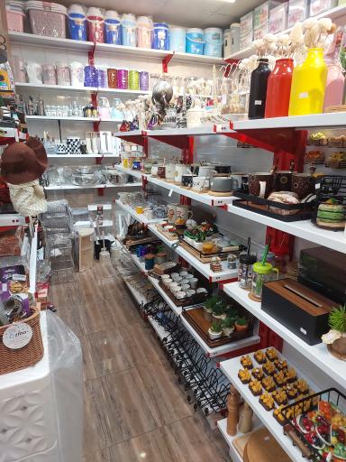 پلاستیک خانه زیبا