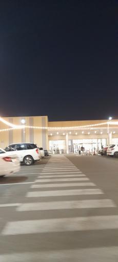 عکس پارکینگ هایپر استار